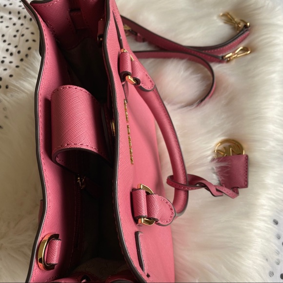 Michael Kors pink leather purse - Picture 11 of 16